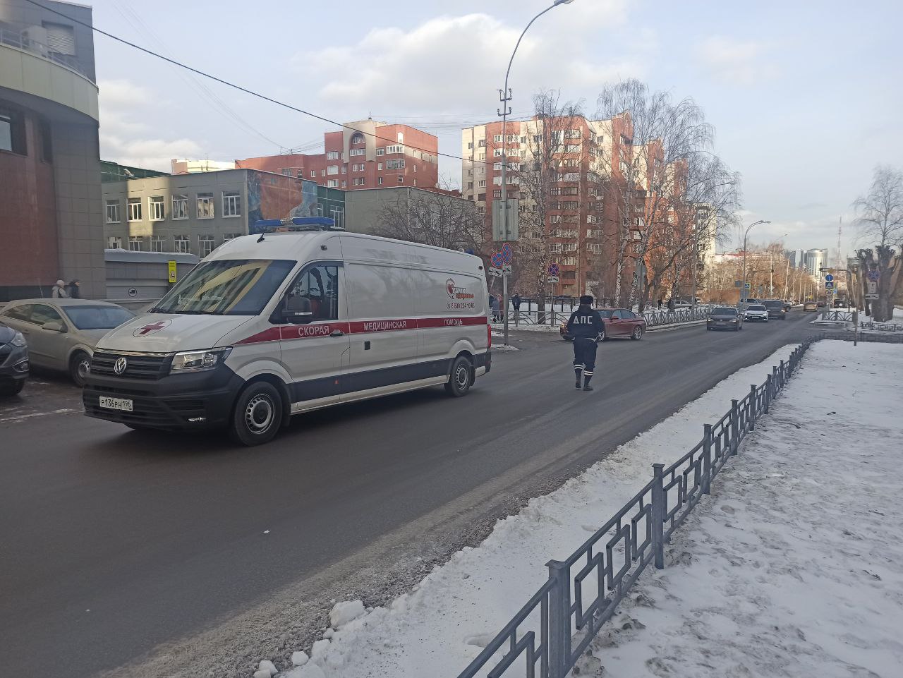 Маленький мальчик пострадал в ДТП в центре Екатеринбурга
