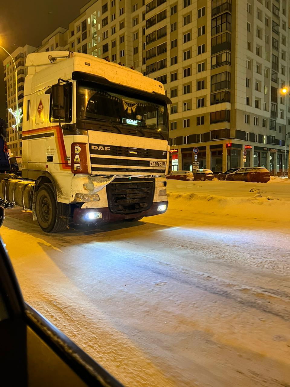 Пьяный автомеханик рассекал по Екатеринбургу на чужом грузовике
