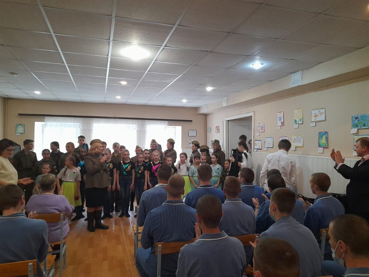 Новая акция в поддержку военнослужащих прошла в Екатеринбургском госпитале