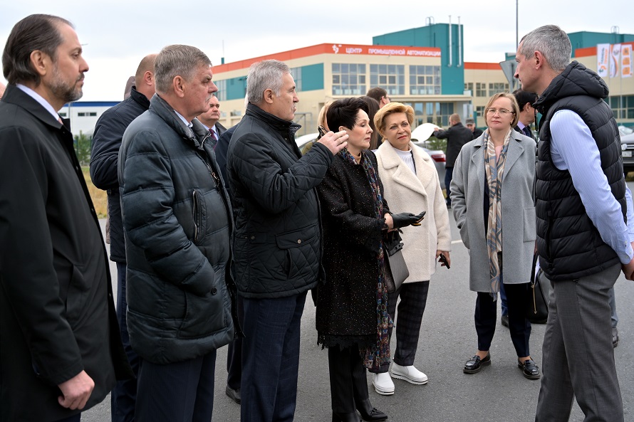 Тюменские Депутаты провели выездное заседание в Индустриальном парке
